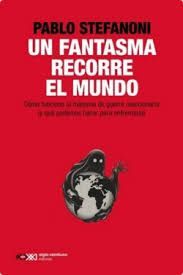 UN FANTASMA RECORRE EL MUNDO